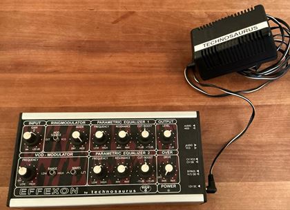 Technosaurus-Effexon ring mod / parametric EQ